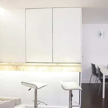 New In Marques De Pombal Apartment Lissabon